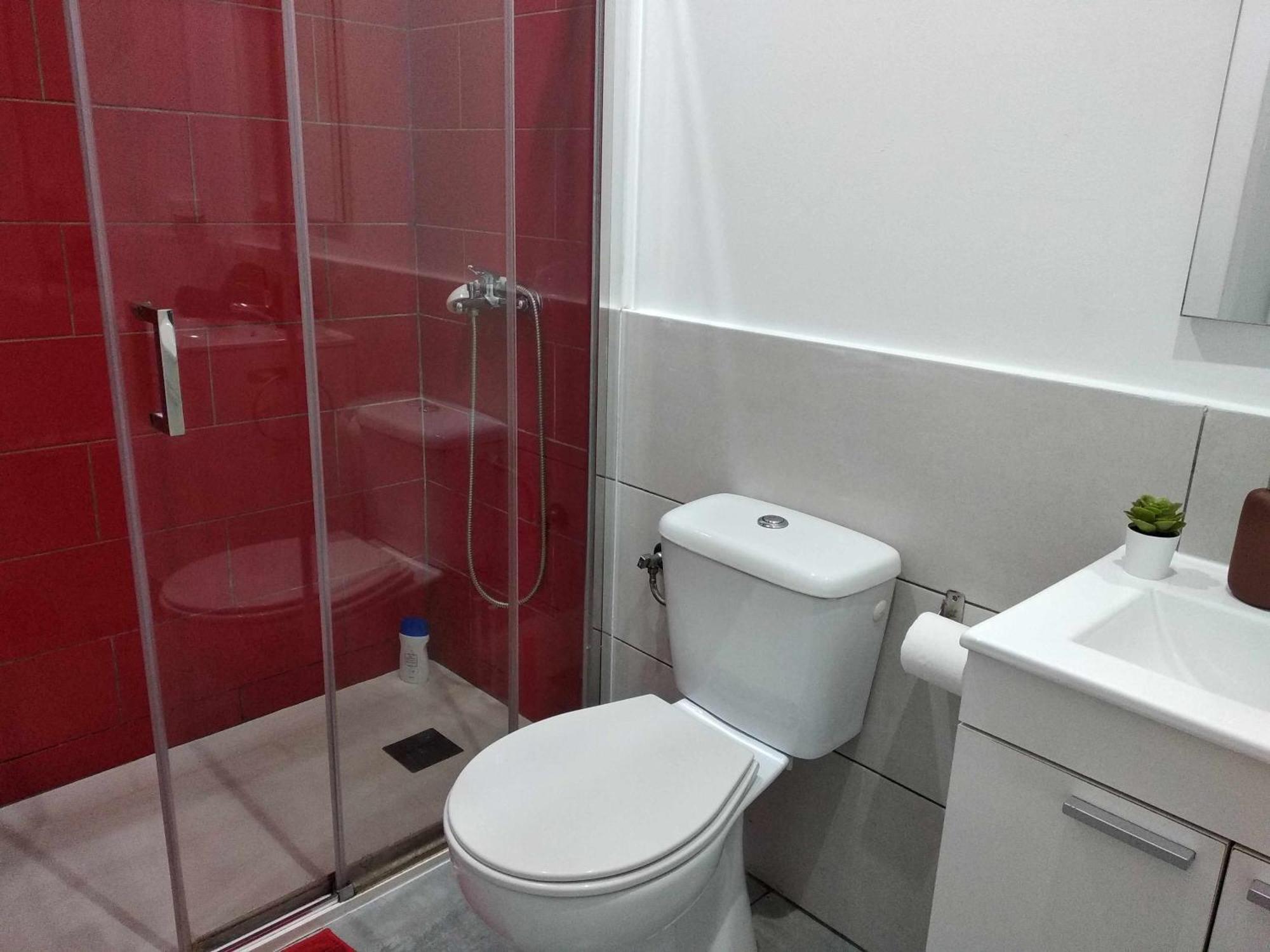 Hostal Urban Basic โอสปิตาเล็ต เดอ โยเบรกัต ห้อง รูปภาพ